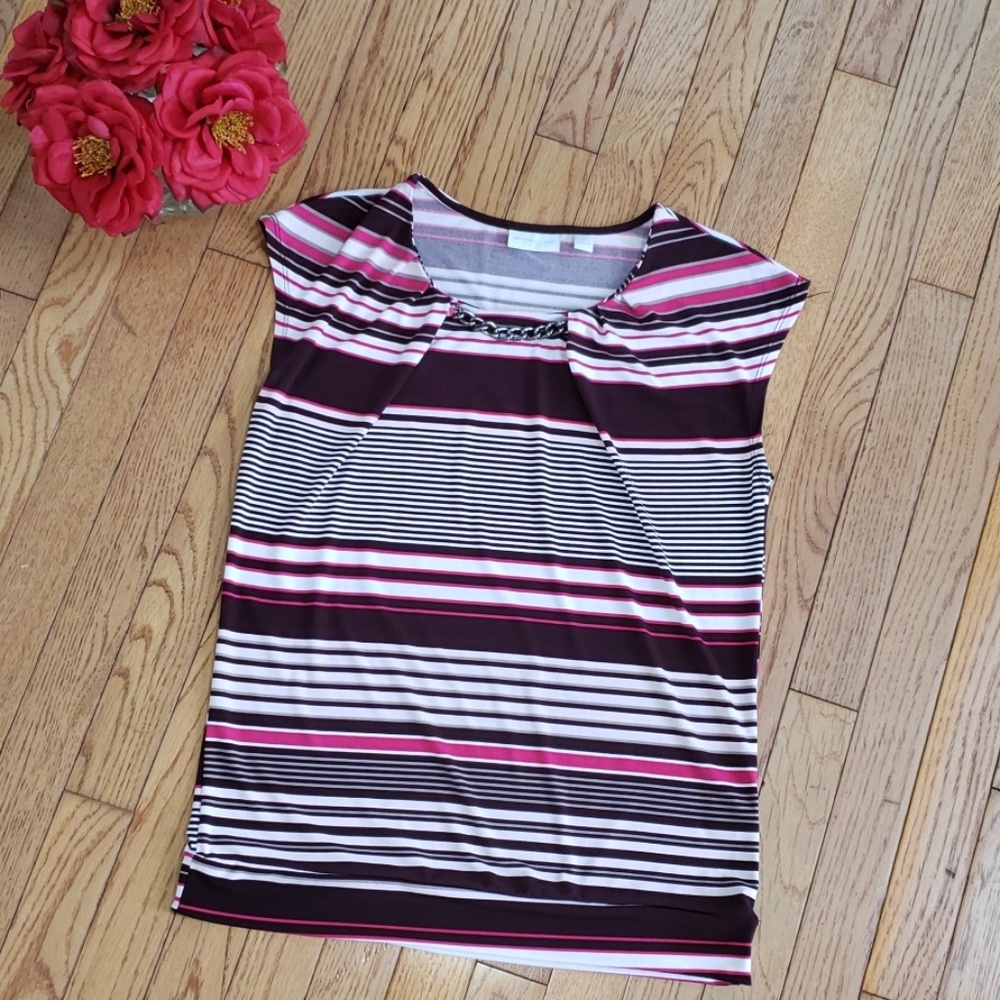 New York and Co Blouse short sleeves - size S